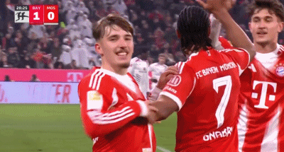 卡爾的慶祝動作是什么意思？基米希打趣：也許是因?yàn)樾潞贤?>
              <p>卡爾的慶祝動作是什么意思？基米希打趣：也許是因?yàn)樾潞贤?/p>
              </a>
							<a href=