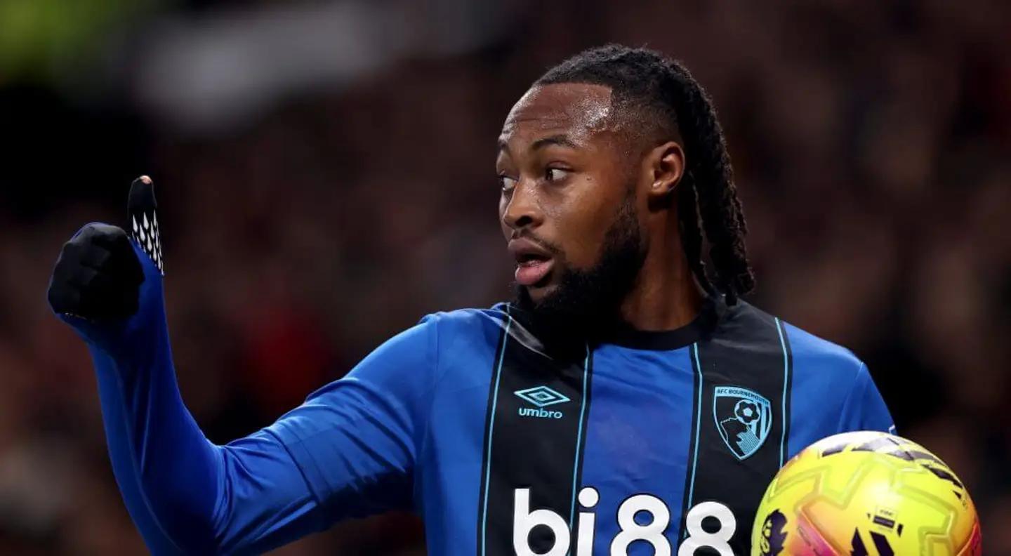 TA：塞門約速度與雙足能力并存，憑借左路適配性進入曼聯(lián)視野